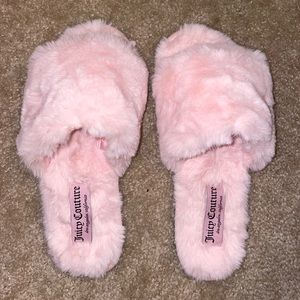 Juicy Couture Light Pink Slippers